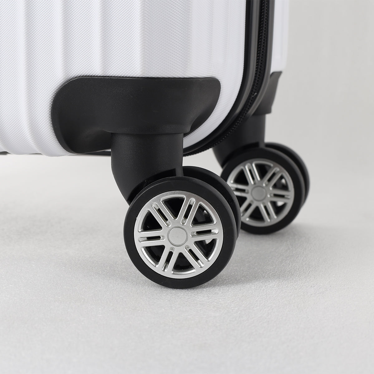 MALETA RÍGIDA DOVER TX-083